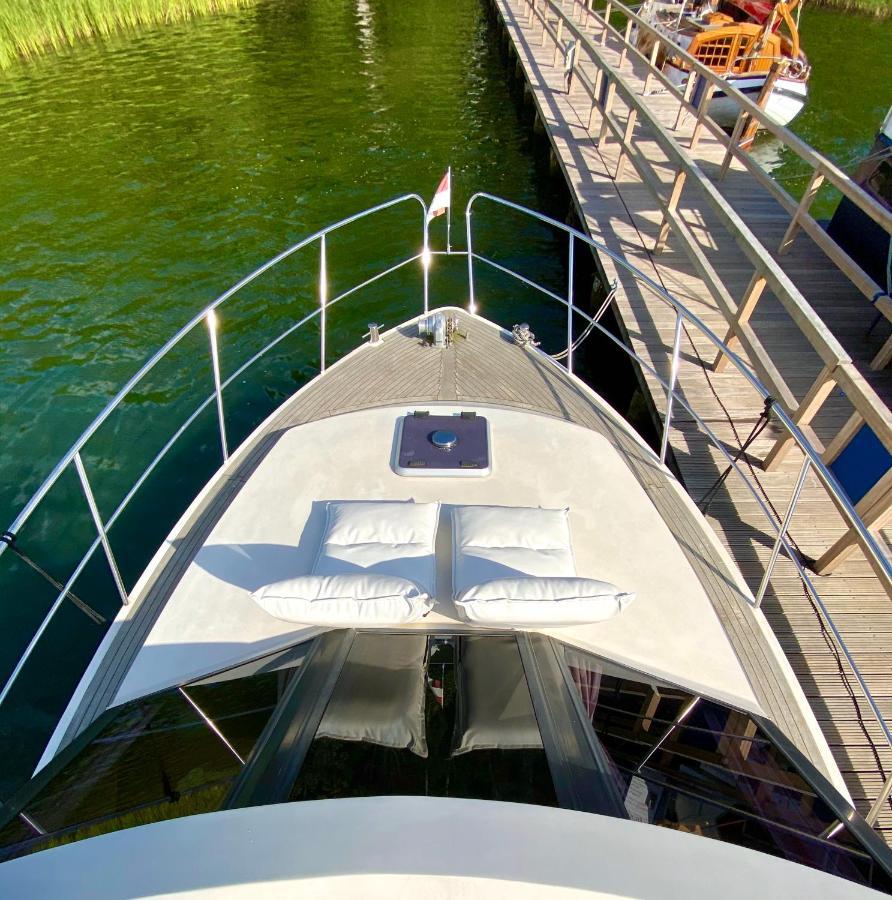 Luxusurlaub Auf Der Amavida Yacht / Scharmuetzelsee Bad Saarow Εξωτερικό φωτογραφία