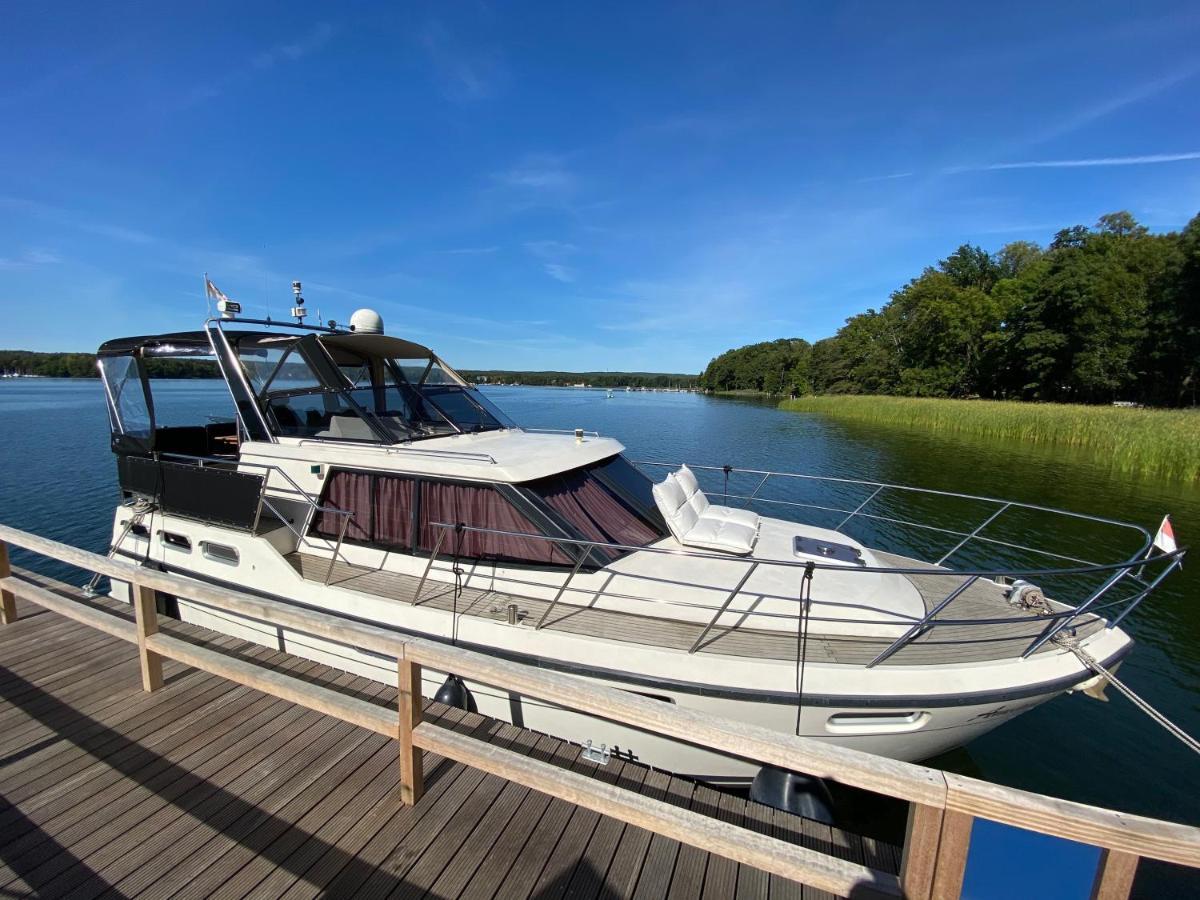 Luxusurlaub Auf Der Amavida Yacht / Scharmuetzelsee Bad Saarow Εξωτερικό φωτογραφία