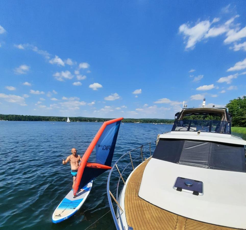 Luxusurlaub Auf Der Amavida Yacht / Scharmuetzelsee Bad Saarow Εξωτερικό φωτογραφία